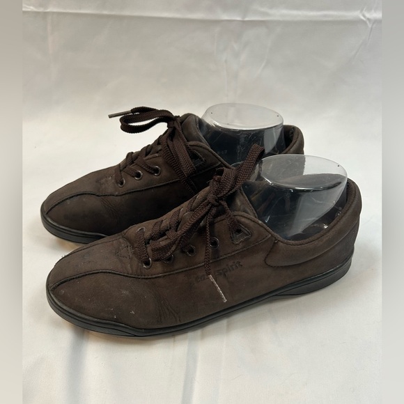 Women’s Easy Spirit Anti-Gravity Brown Shoes 
8 1/2B best standing shoe! - Picture 1 of 14